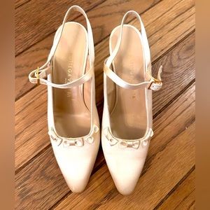 New without tags- Satin Vintage Bottega Venata Heels